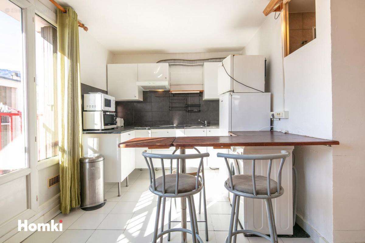 Appartement à FONTAINE