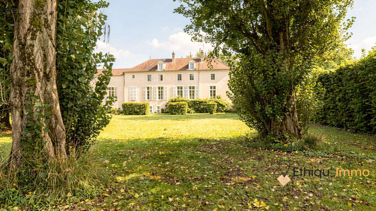 Autre à TROYES