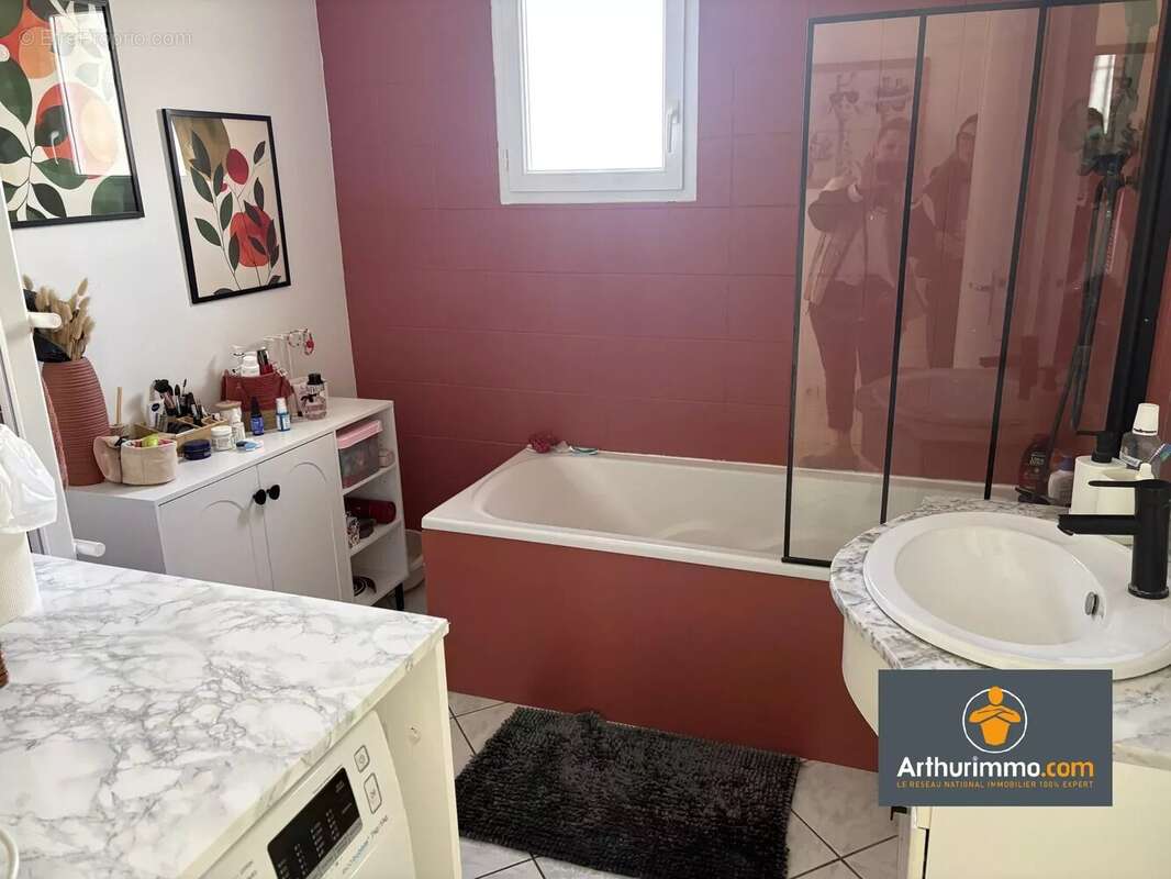 Maison à NEUFCHATEL-SUR-AISNE