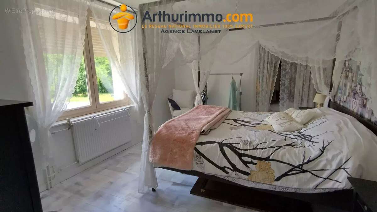 Maison avec jardin à  Carla de Roquefort en Ariège. - photo 9