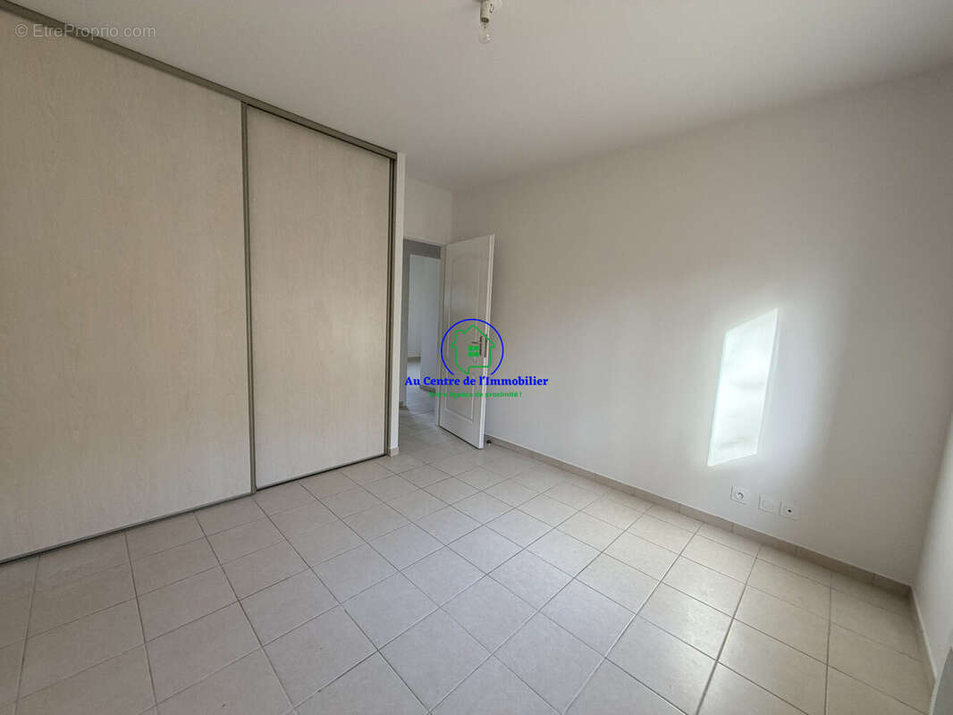 Maison à SAINT-URCISSE