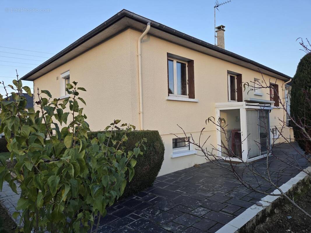 Maison à CHATEAU-GONTIER