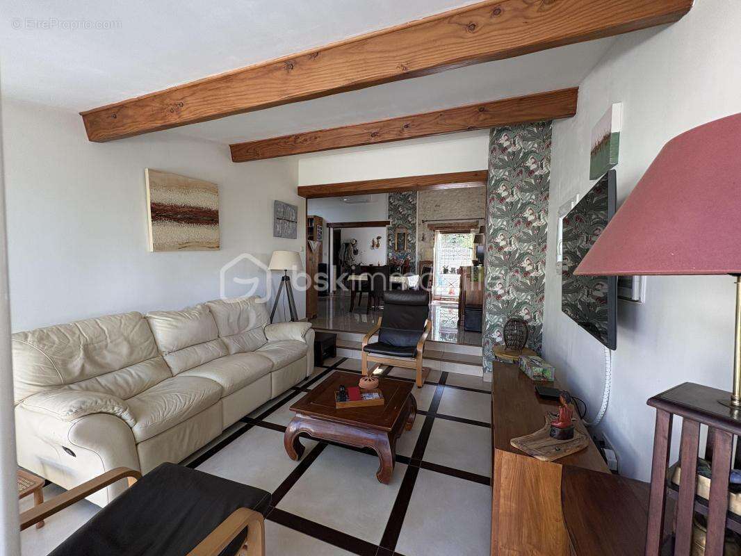 Maison à CORME-ECLUSE