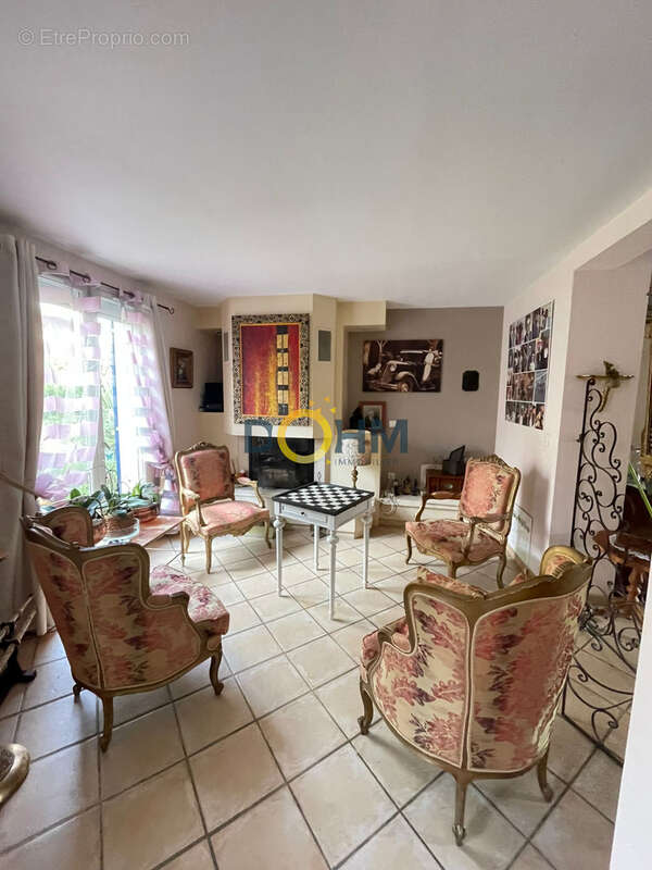 Maison à SAINT-GERMAIN-LES-CORBEIL