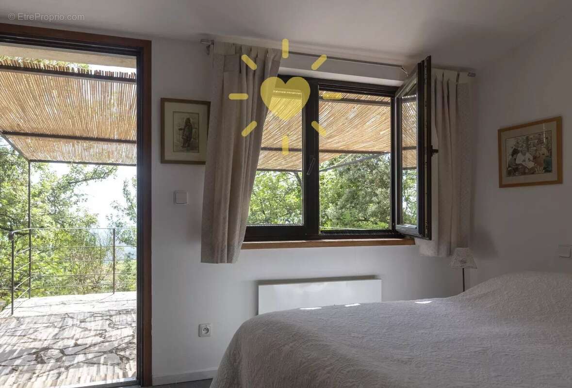 Maison à CALLAS