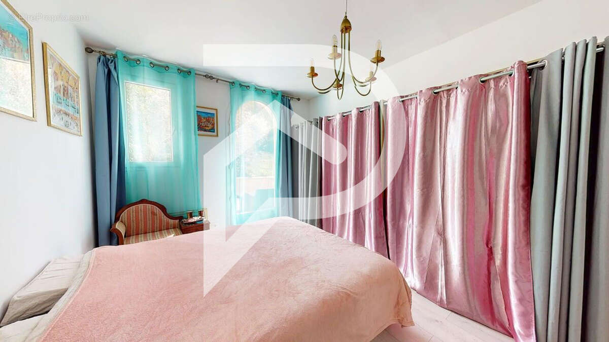 Maison à L'ETANG-LA-VILLE