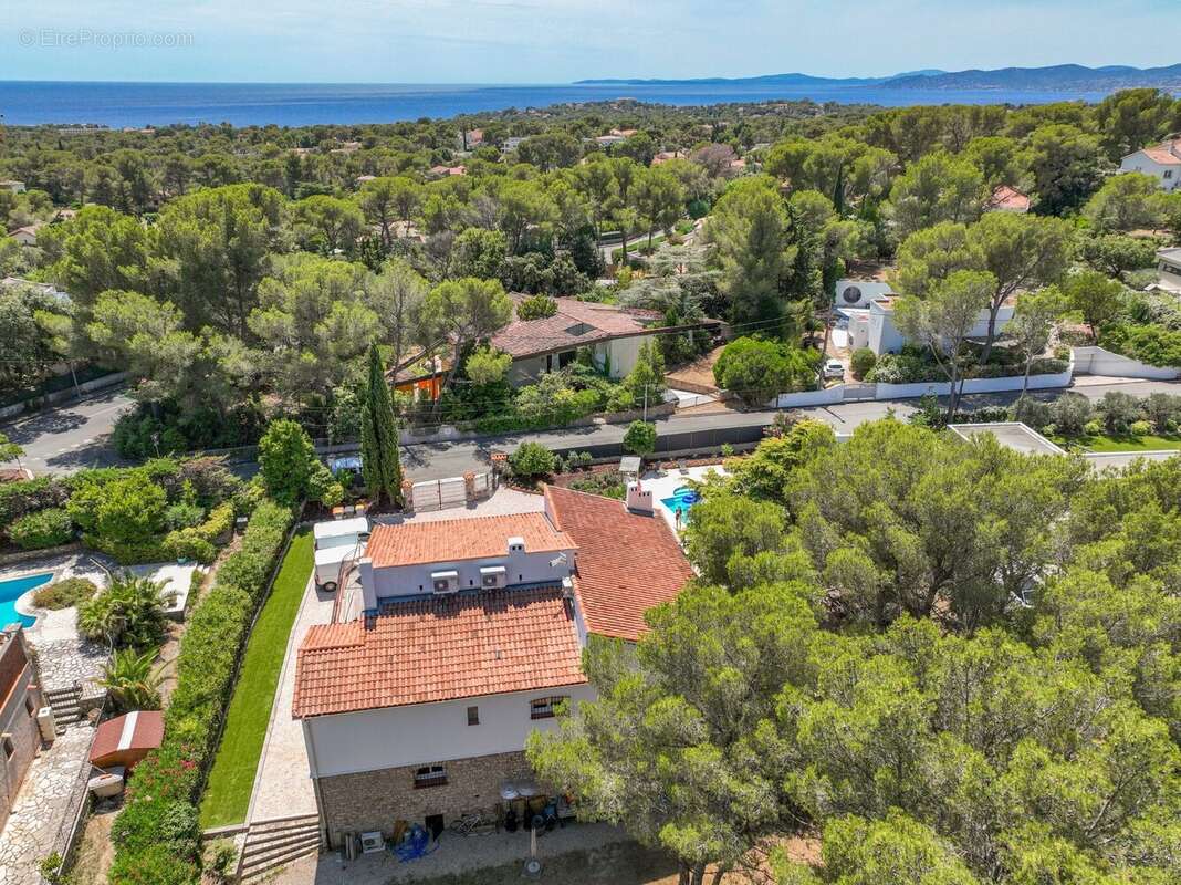 Maison à SAINT-RAPHAEL