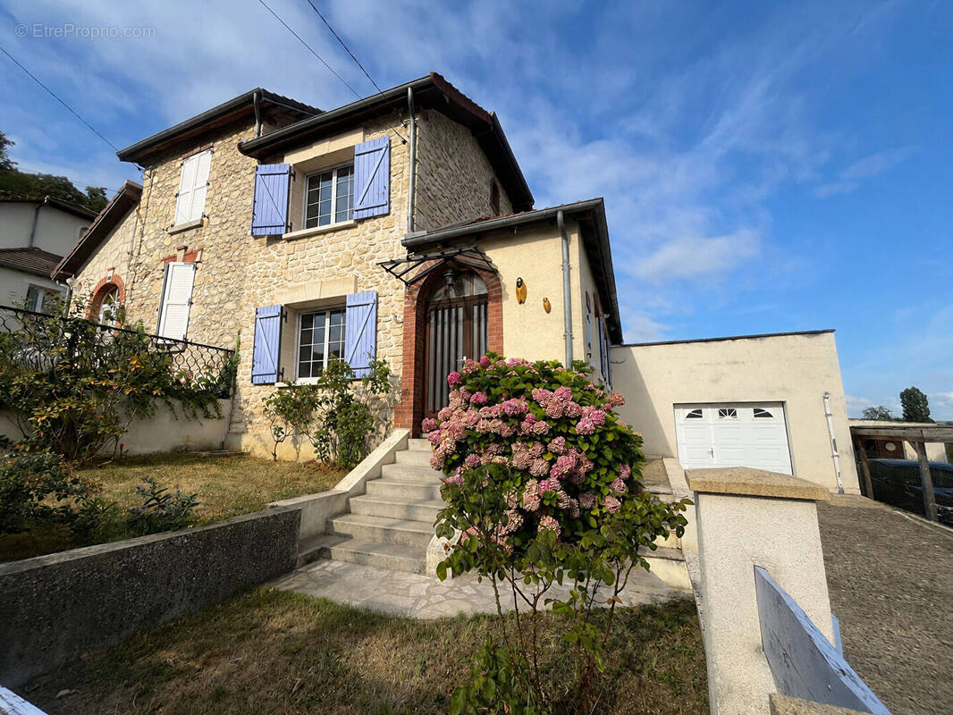 Maison à PONT-SAINTE-MAXENCE