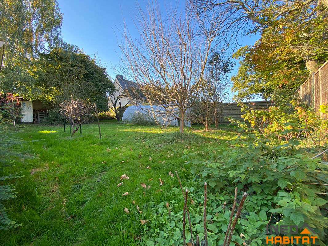 Maison à PLEUMELEUC