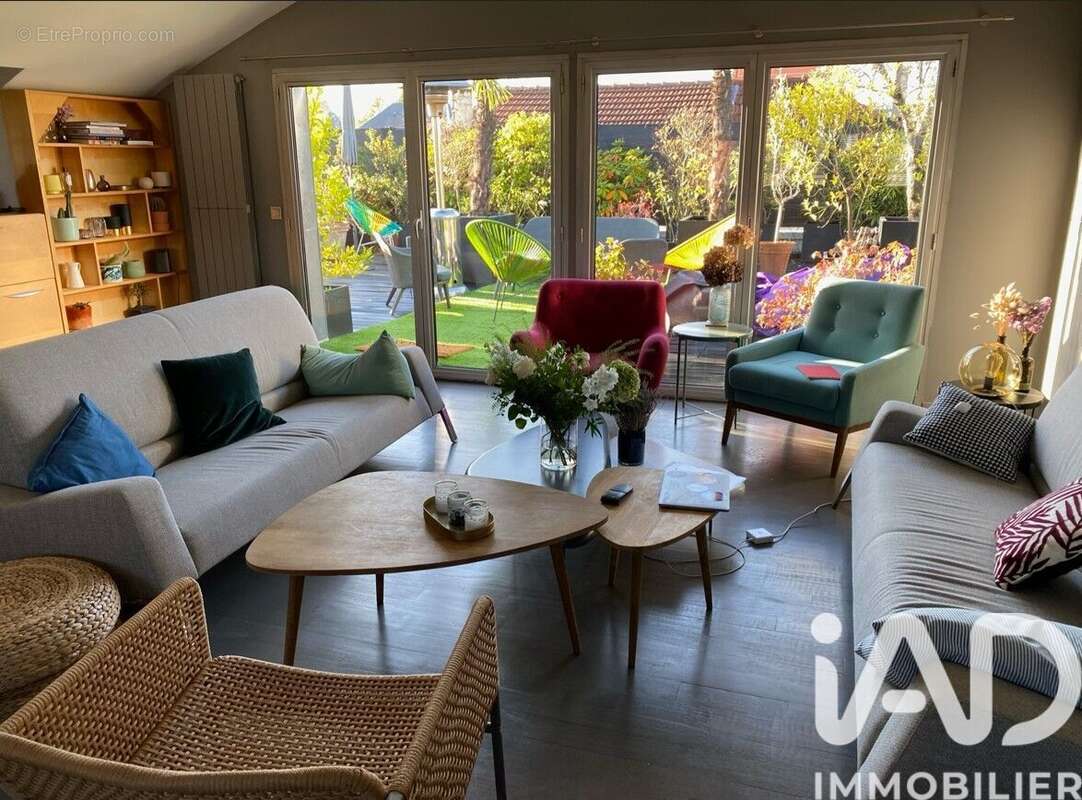 Photo 2 - Maison à COLOMBES