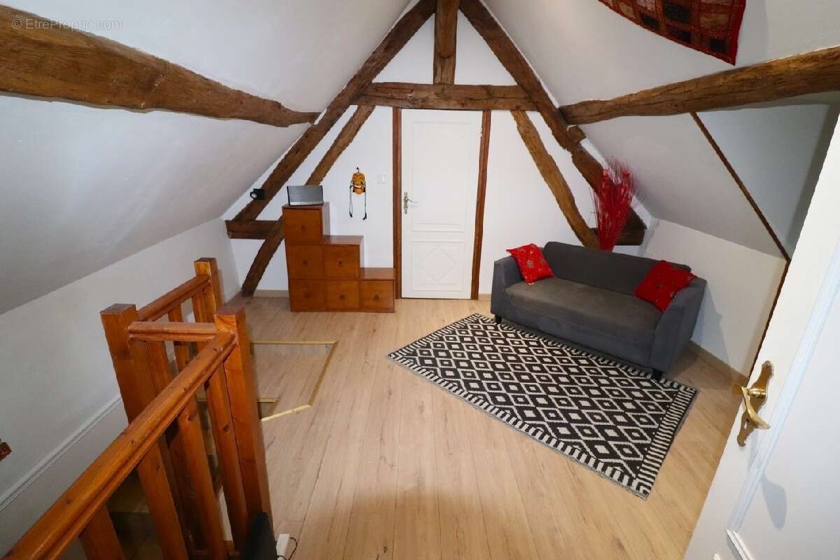 Maison à VERT-EN-DROUAIS