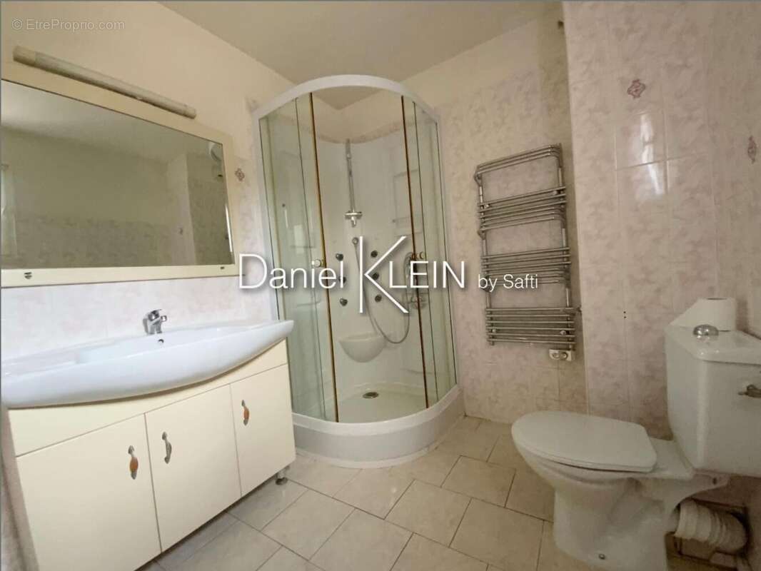 Photo 4 - Appartement à PUGET-SUR-ARGENS