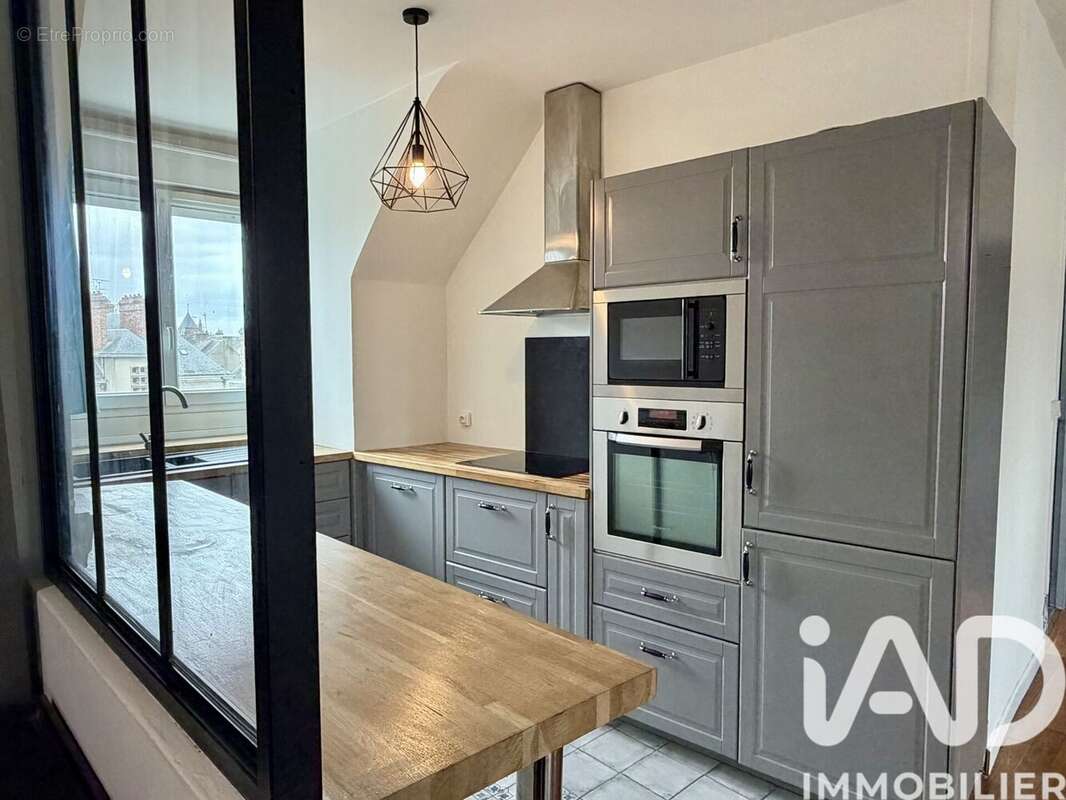Appartement 80 m² à Orleans  - photo 3