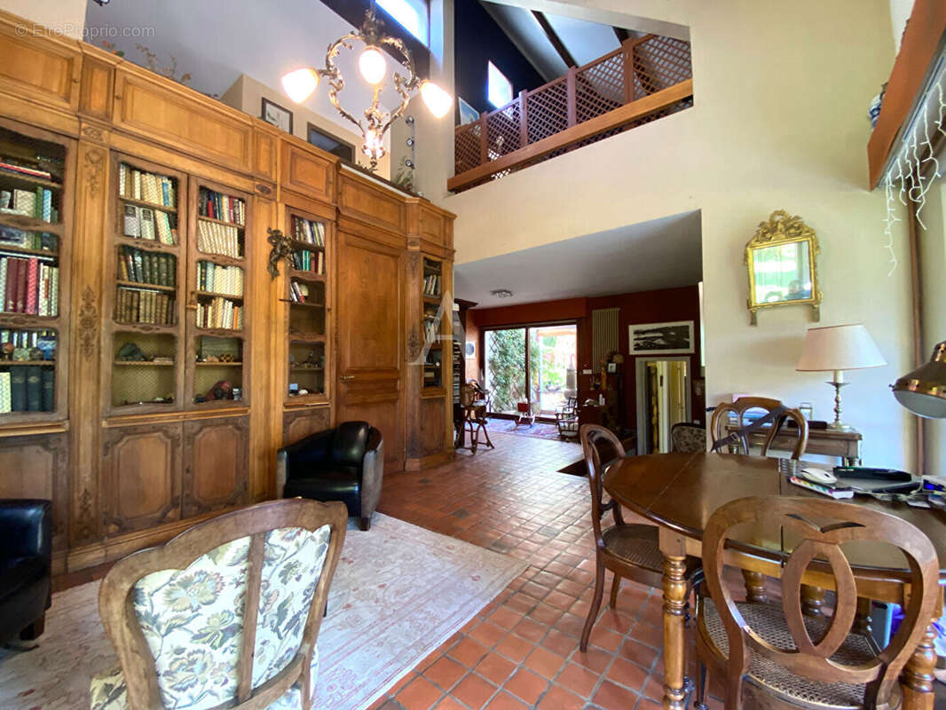 Maison à GIF-SUR-YVETTE