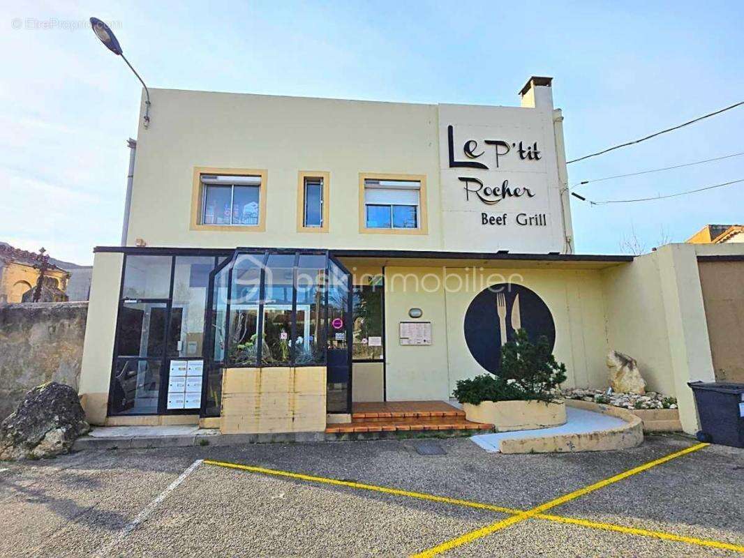 Commerce à PIERRELATTE