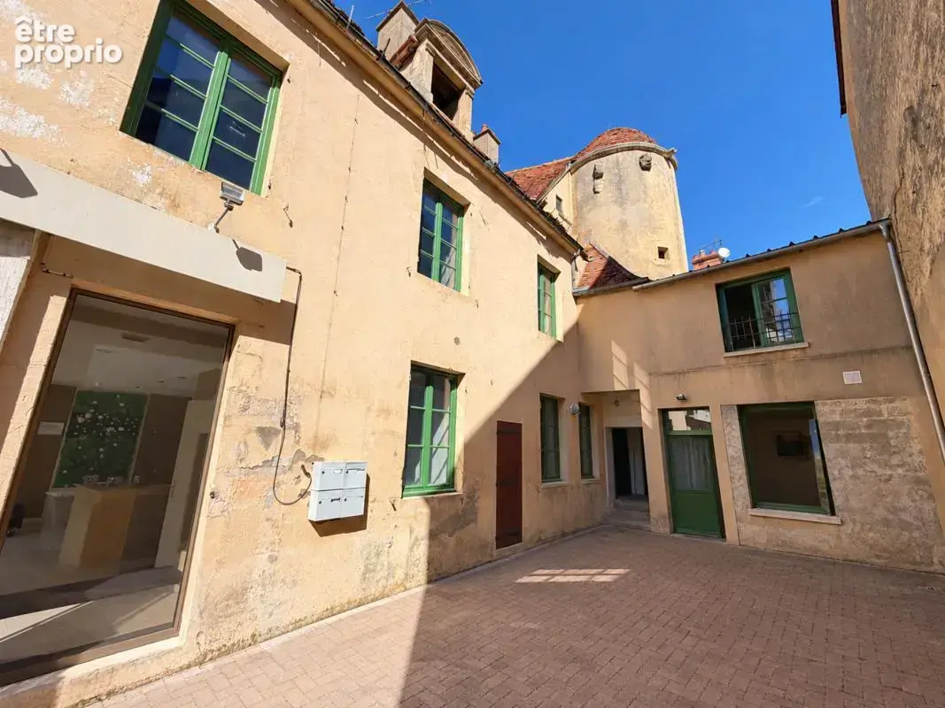 Appartement à AVALLON