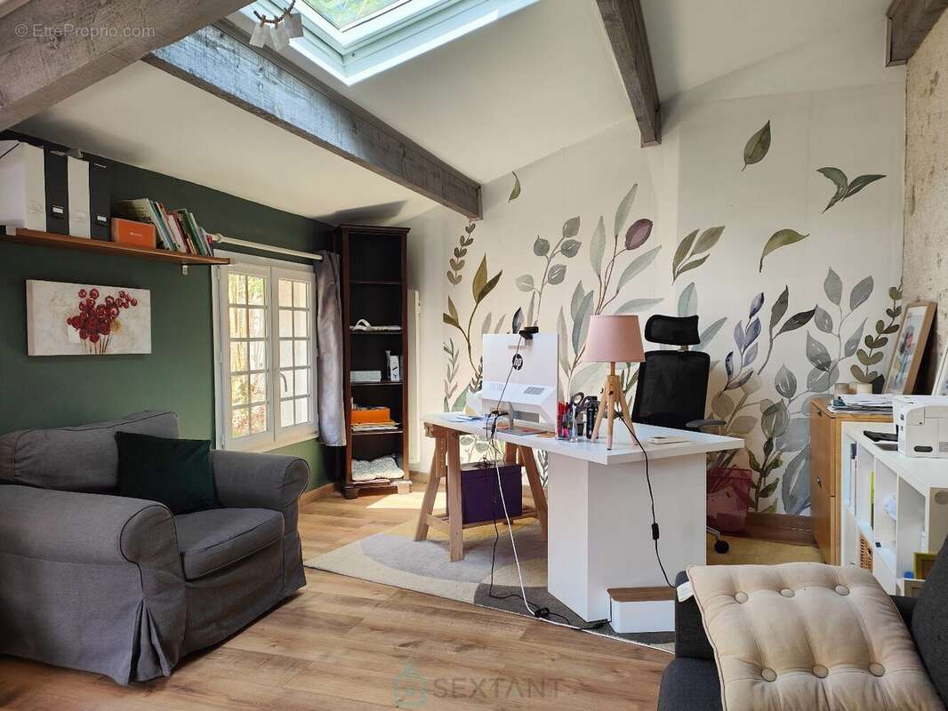 Maison de charme rénovée au cur de Montlouis-sur-Loire - photo 12