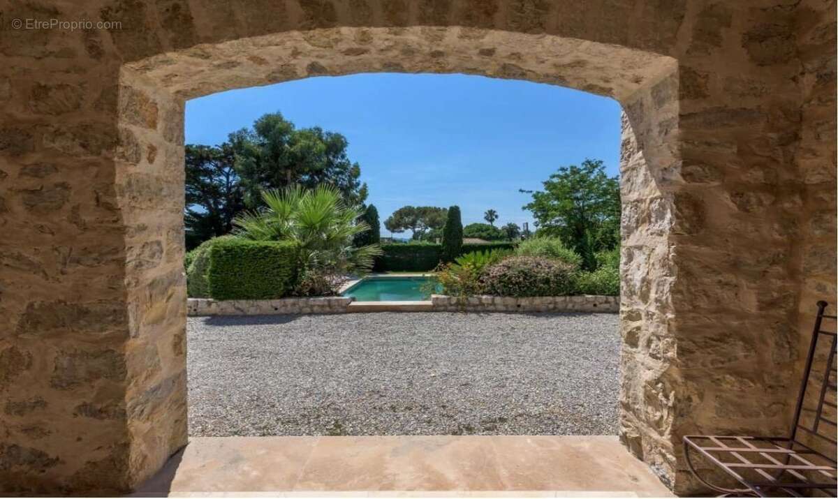 Maison à ANTIBES