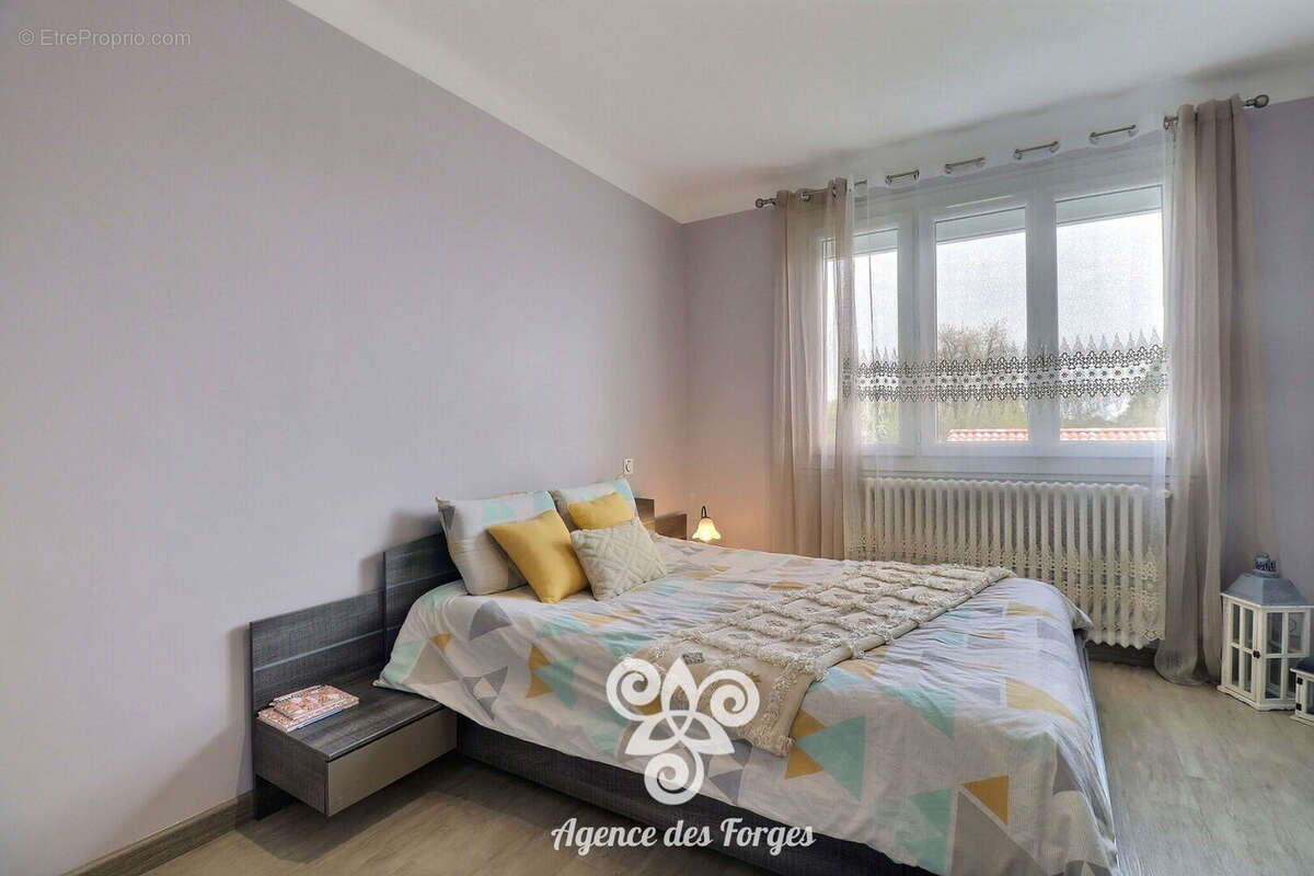 Maison à LA HAIE-FOUASSIERE