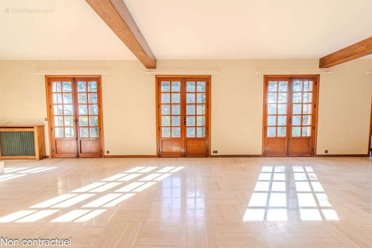 Maison à DEUIL-LA-BARRE