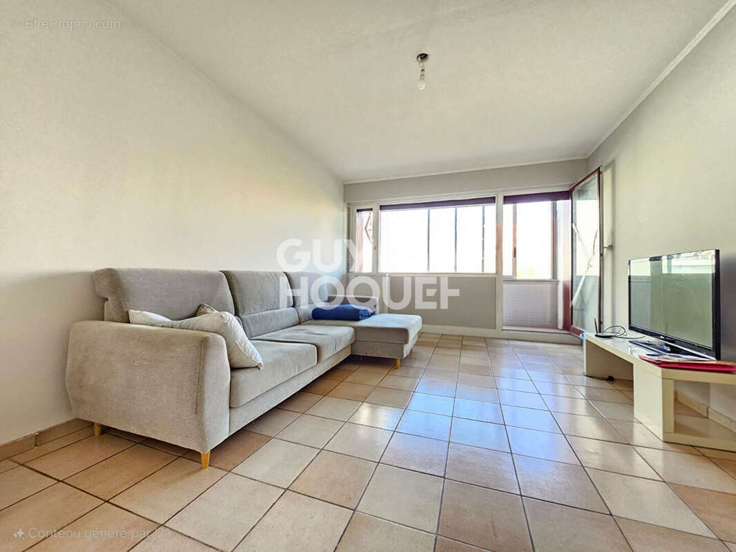 Appartement à RILLIEUX-LA-PAPE