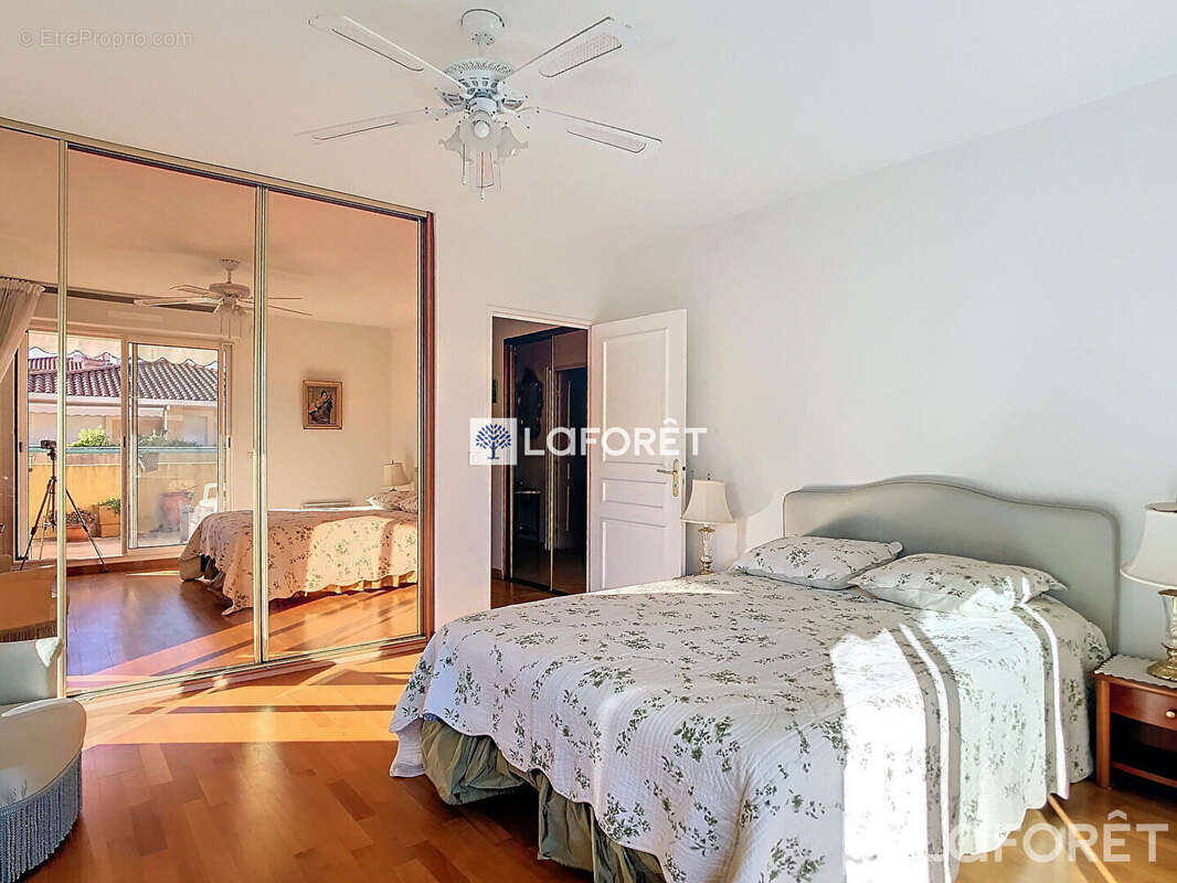 Appartement à MENTON