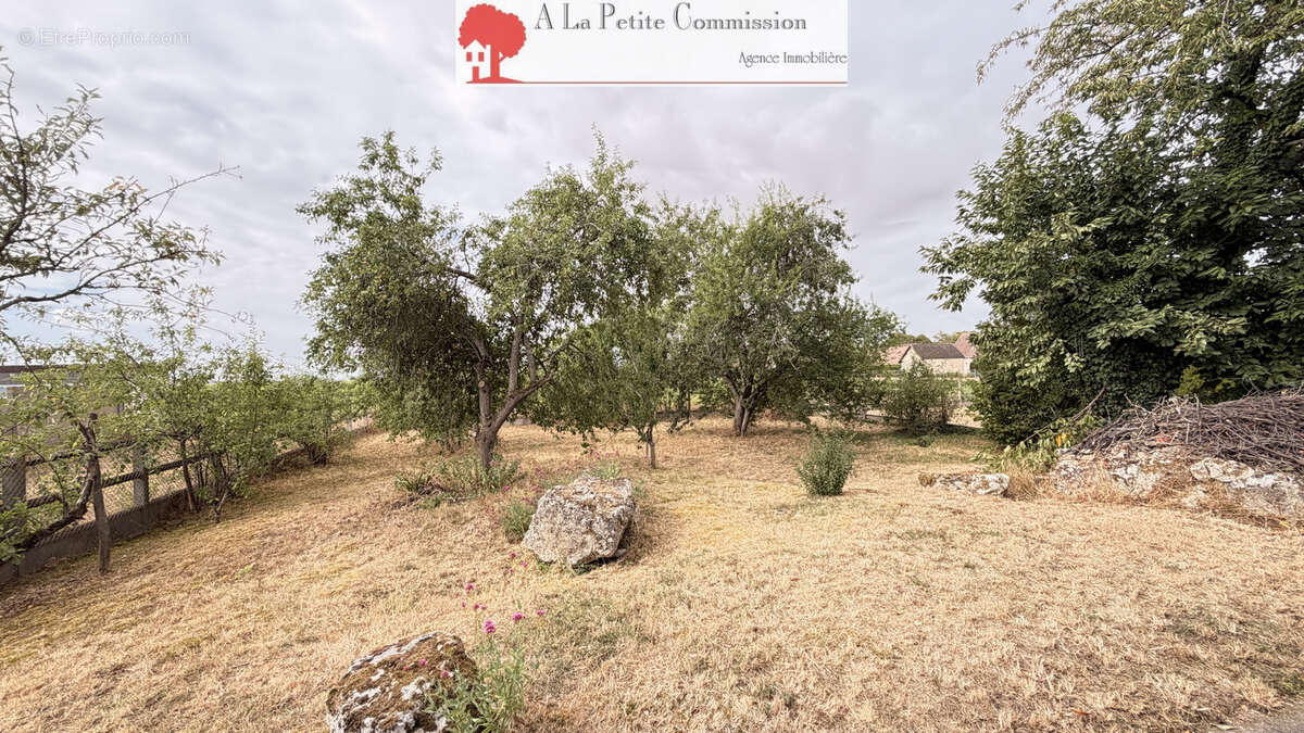 Maison familiale à vendre à Berchères-les-Pierres   Agence A La Petite Commission - photo 6