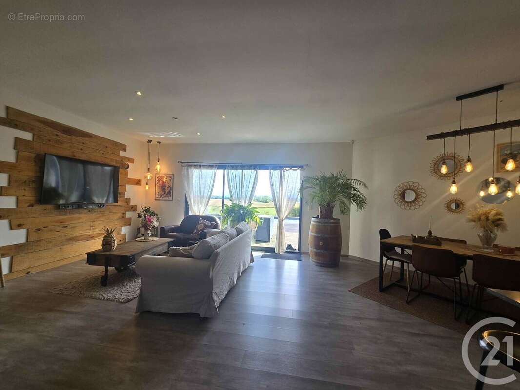 Maison à MARIGNAC-LASCLARES