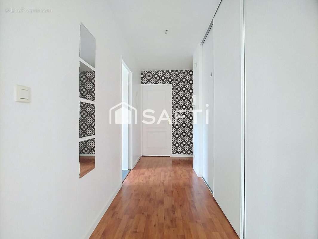 Photo 6 - Appartement à MONS-EN-BAROEUL