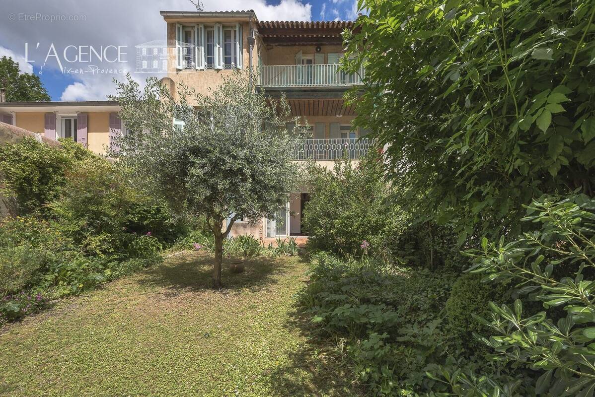 Maison à AIX-EN-PROVENCE