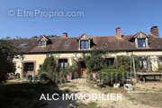 Maison à SAINT-AQUILIN-DE-CORBION