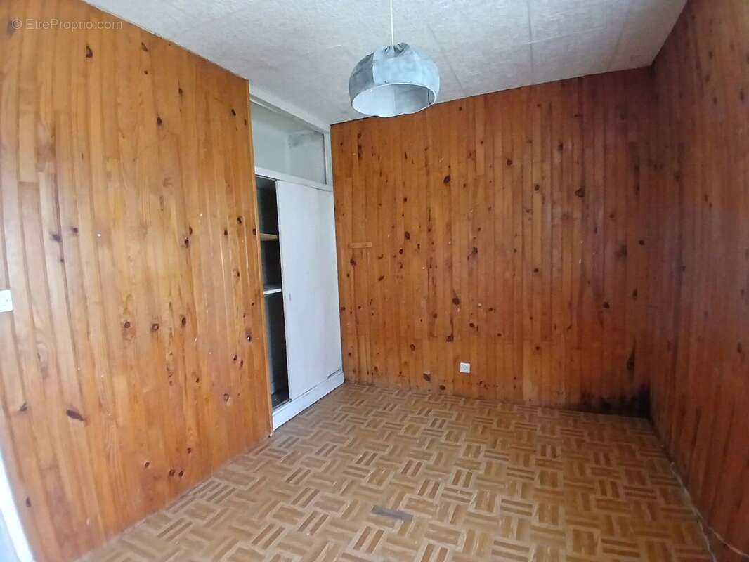 Maison à CERCY-LA-TOUR