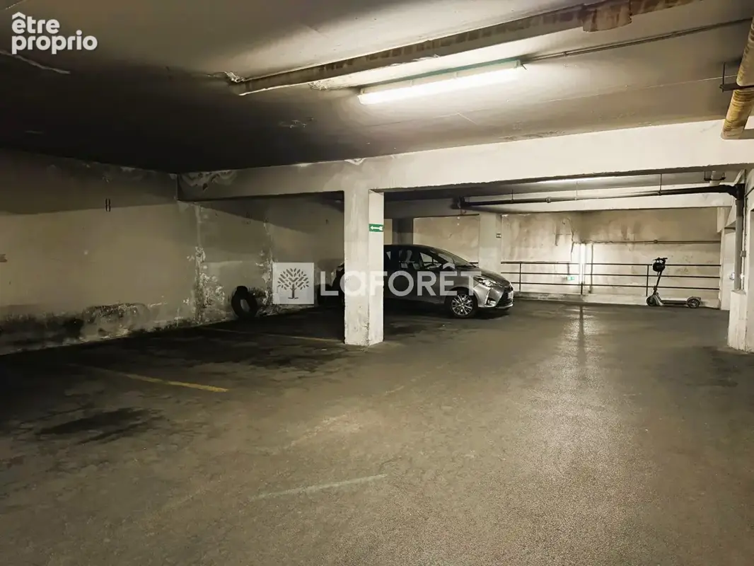 Emplacement de parking Marseille 1er (possible 2 places) - photo 5