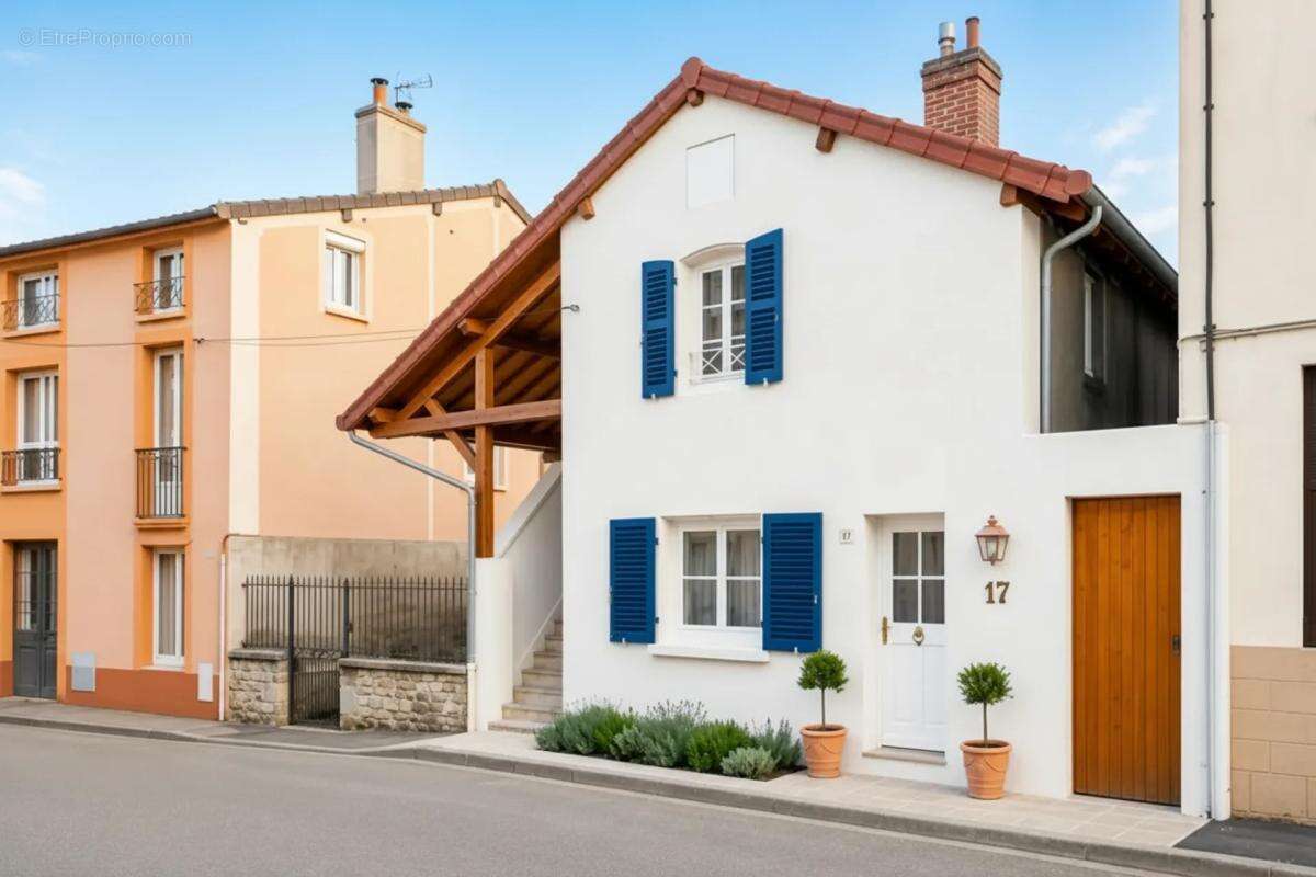 Charmante maison de ville avec jardin à Marcigny - photo 2