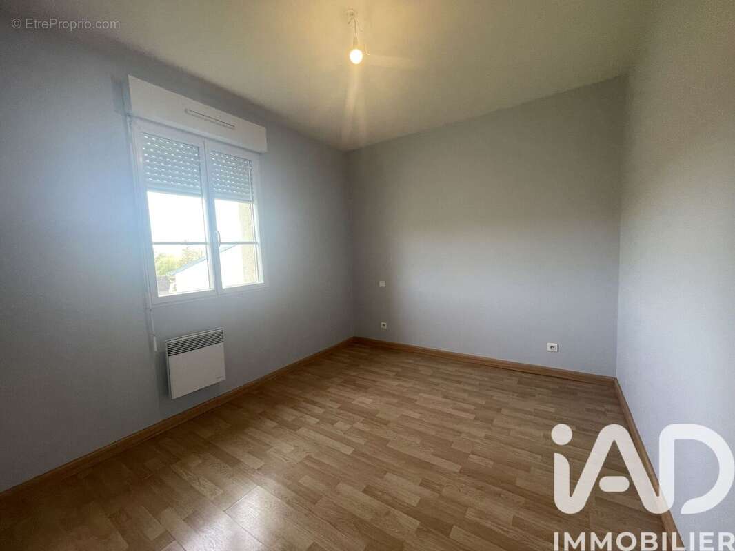 Photo 8 - Appartement à LAVERGNE