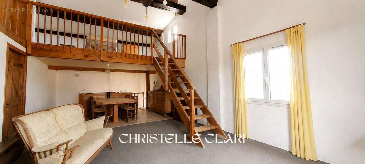 Domaine 374 m² sur terrain de 3,59 ha - photo 14