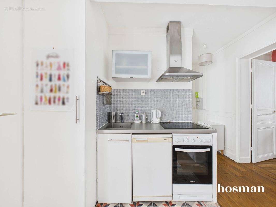 Appartement à PARIS-18E