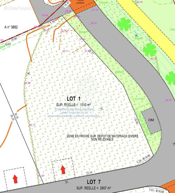 Terrain à MONTBAZON