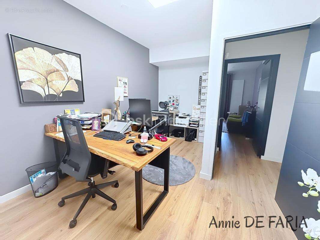 Maison à VIF