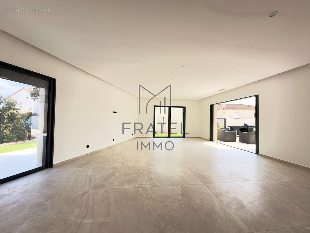 Villa contemporaine 143 m2 avec piscine - photo 10