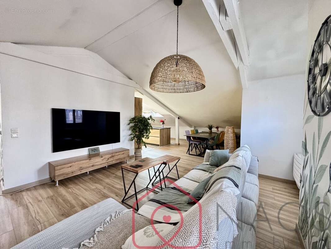 Appartement à SAINT-RAPHAEL