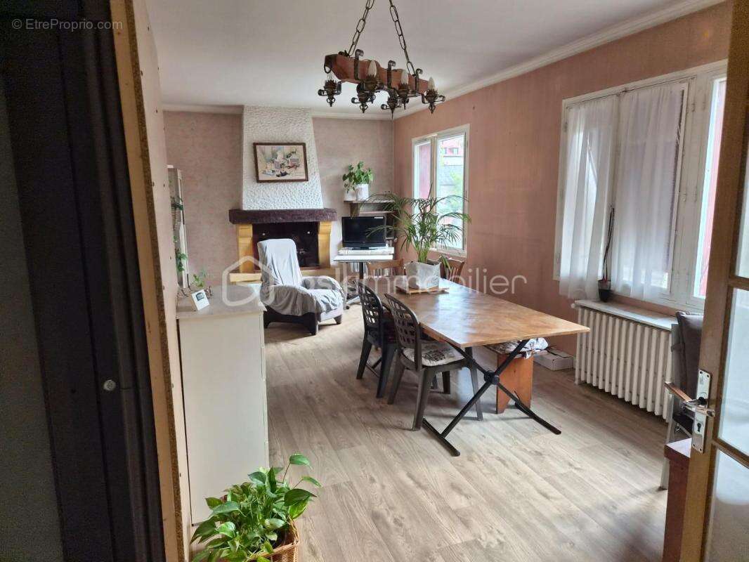 Maison de ville -  5 pièces -114 m2 - Terrain de 841 m2 - photo 7
