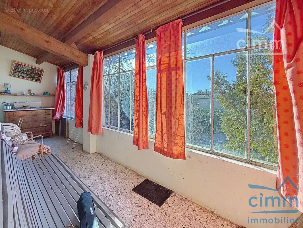 Maison à FERRASSIERES