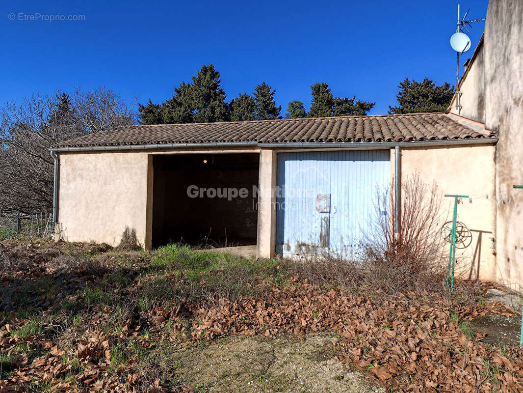 Maison à JONQUIERES