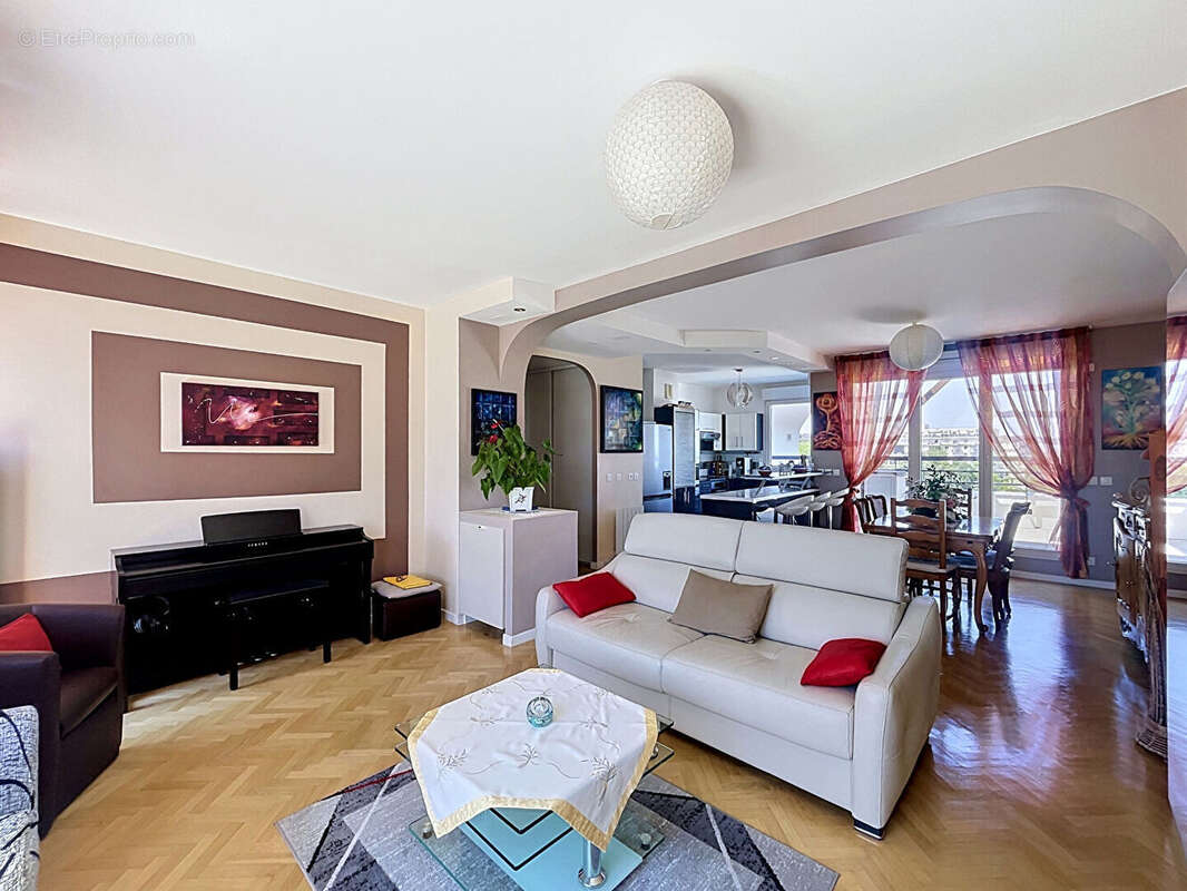Appartement à CHATILLON