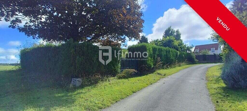 Terrain à bâtir avec caravane de 23m² viabilisé - photo 2