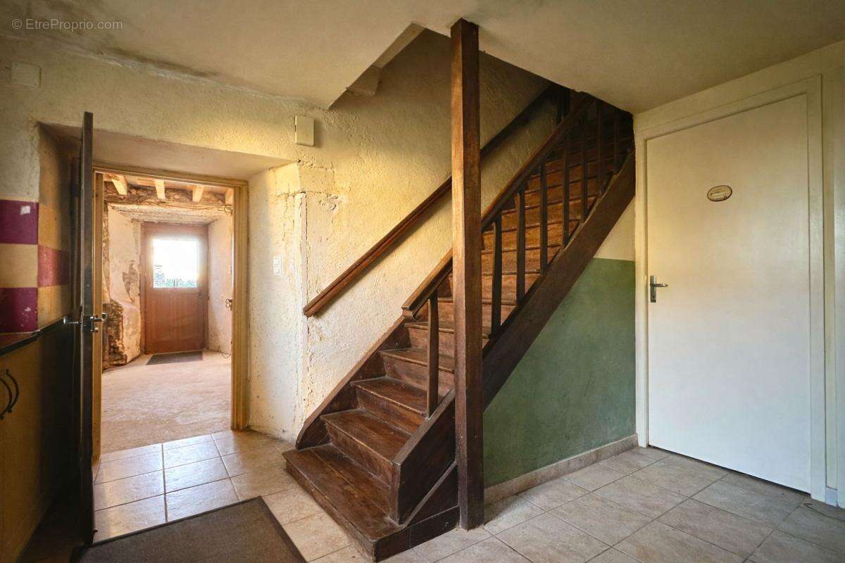 Maison à RULLAC-SAINT-CIRQ