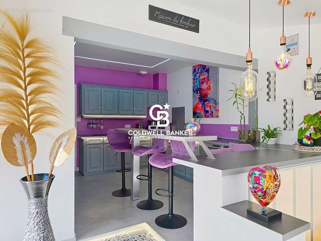 Maison à SAINT-MICHEL-EN-L'HERM