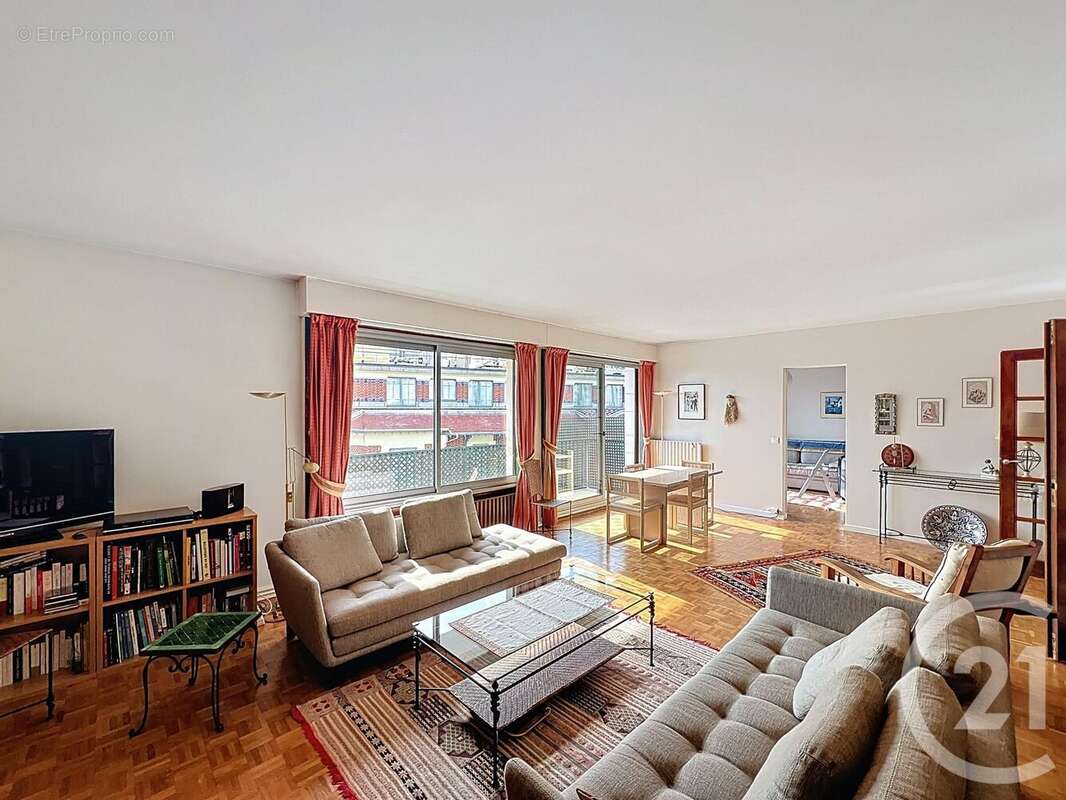 Appartement à SAINT-CLOUD