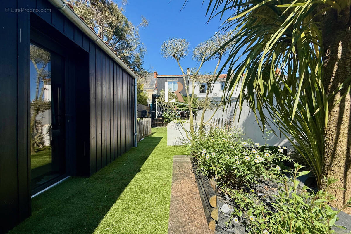 Maison à LA ROCHELLE